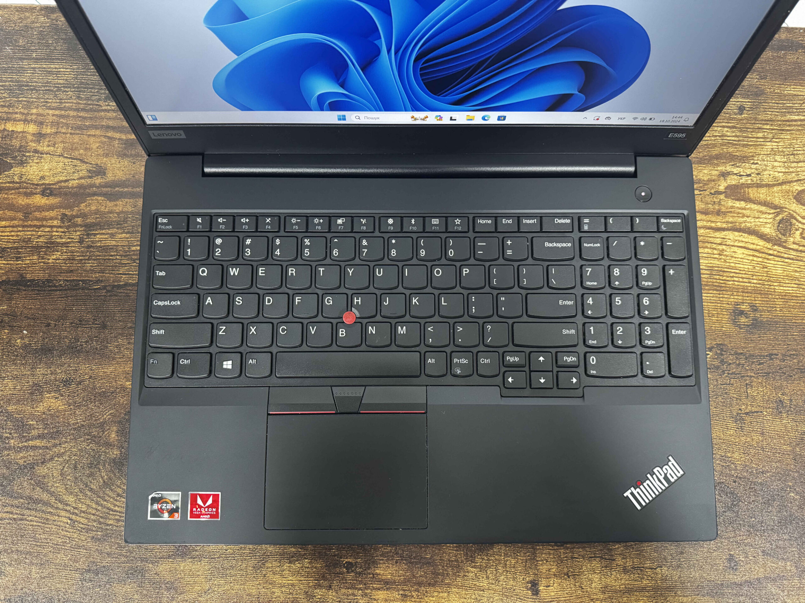 Lenovo ThinkPad E595 – Ryzen 3 3200U, 16GB RAM, 256GB SSD, 15.6″ Full –  Ноутбуки Україна