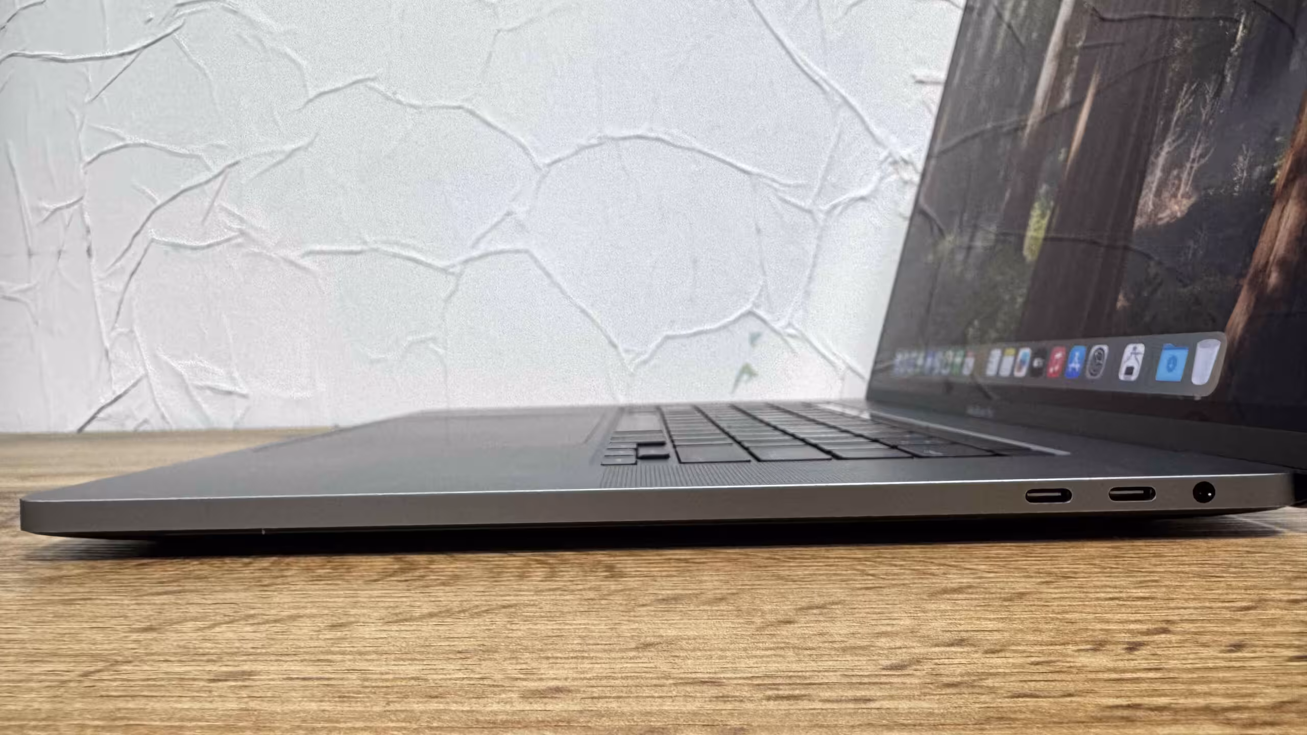 Apple MacBook Pro 16 A2141 — фото 5
