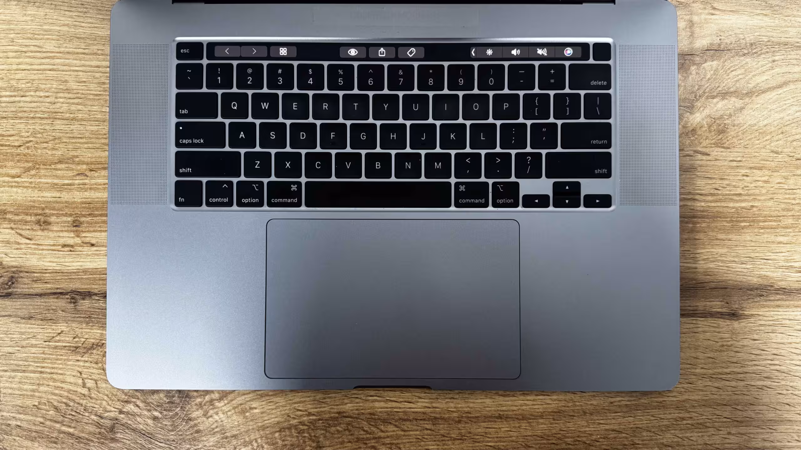 Apple MacBook Pro 16 A2141 — фото 6