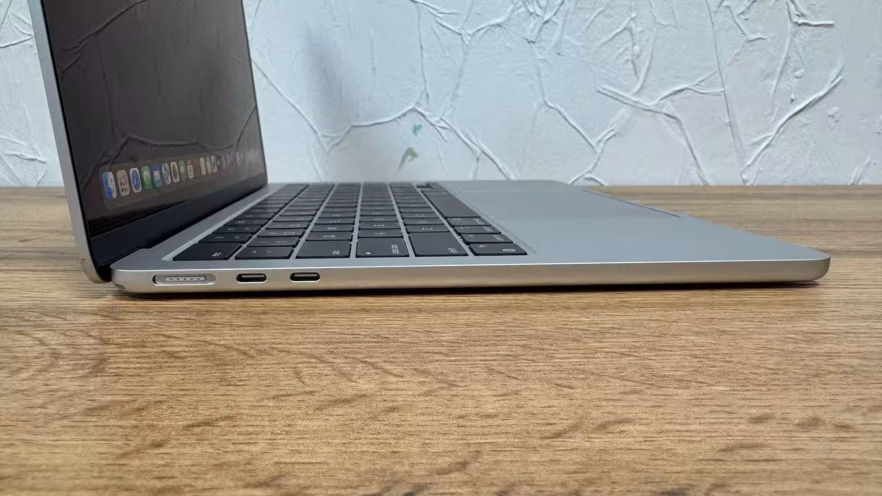 Apple MacBook Air 13.6" M3 (2024) — фото 4
