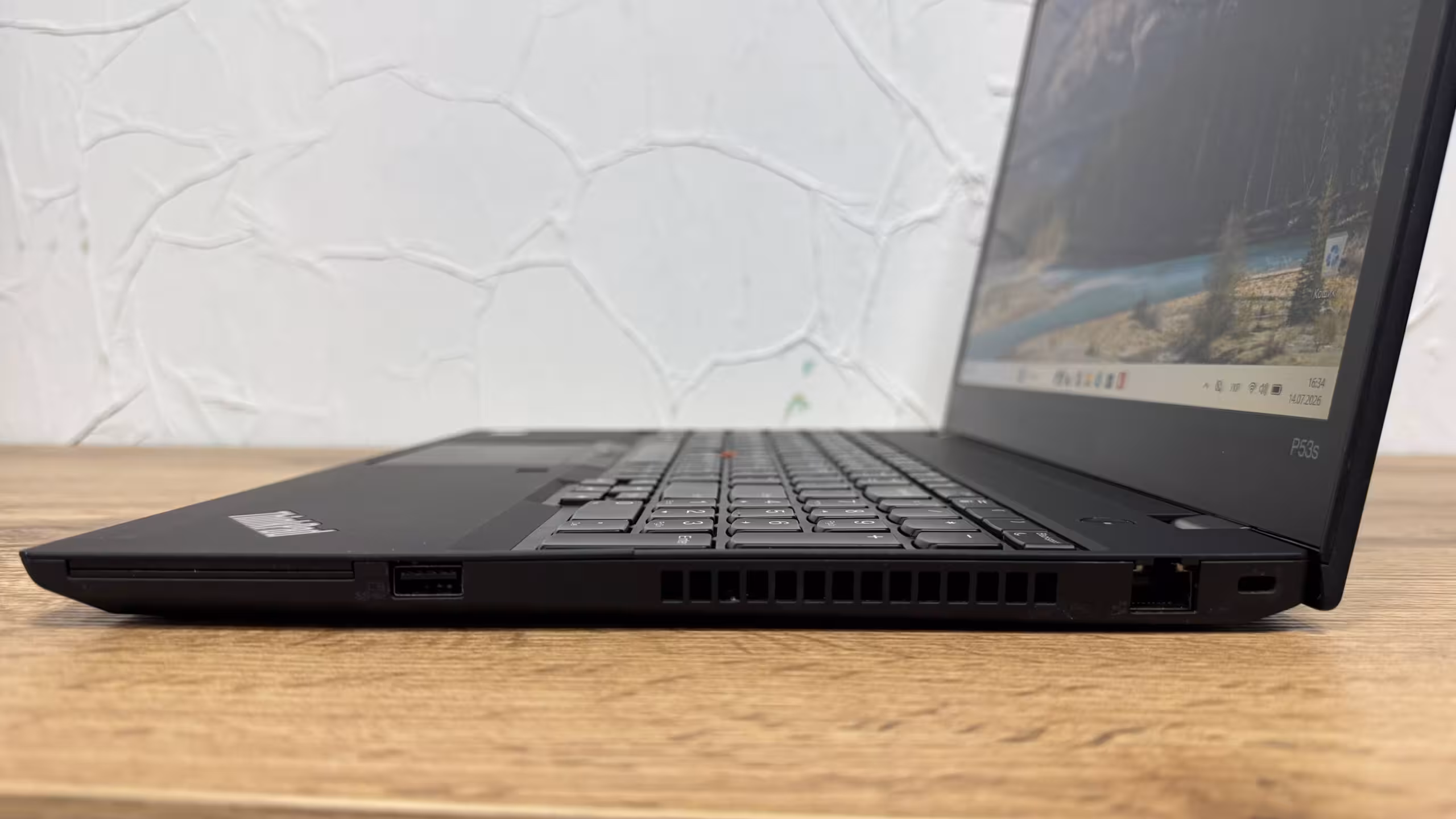 Lenovo ThinkPad P53s – Core i7-8665U, 16GB RAM, 500GB SSD, NVIDIA Quadro P520 2GB - Зображення 4