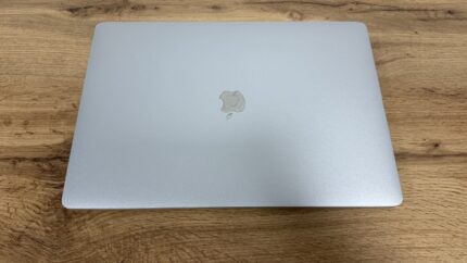 Apple MacBook Pro 16 A2141 – i9-9880H, 16GB, 1024GB SSD, AMD Radeon Pro 5500M — фото 2