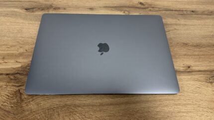 Apple MacBook Pro 16 A2141 – i7-9750H, 32GB, 512GB SSD, AMD Radeon Pro 5300M — фото 2